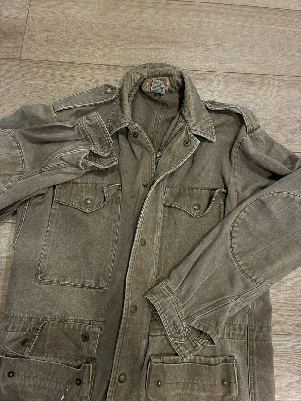 Vintage Banana Republic Thrashed Men’s Bush Safari Field Jacket Size L *READ